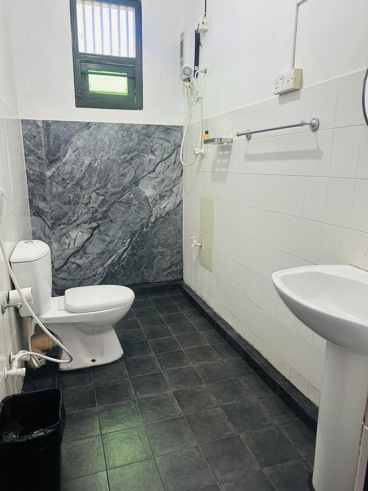 Rock Hill Hotel Galle Dış mekan fotoğraf